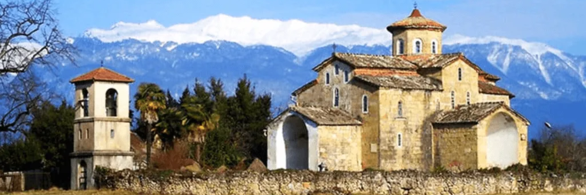 Лыхненский храм