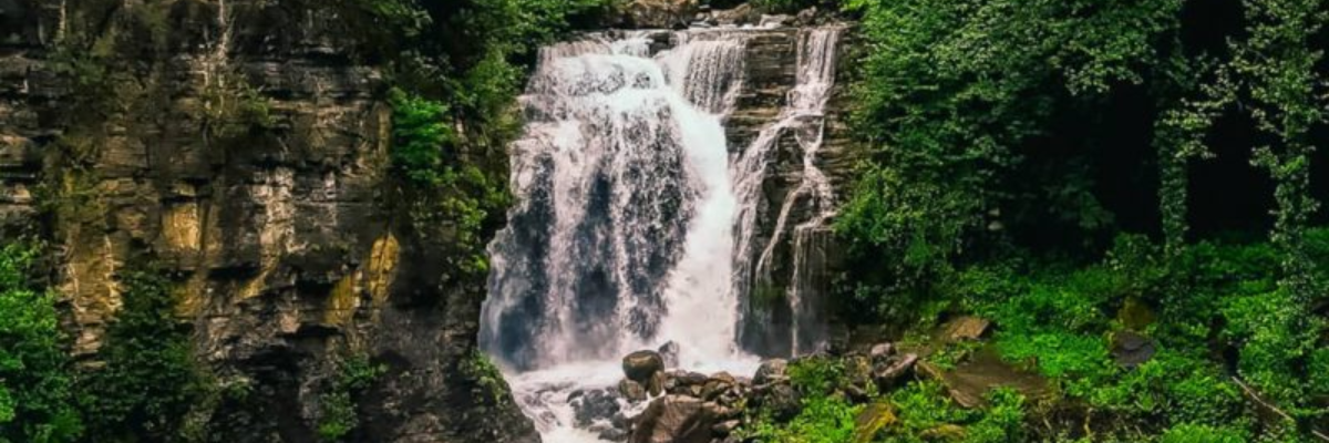 Водопад Золотоносец