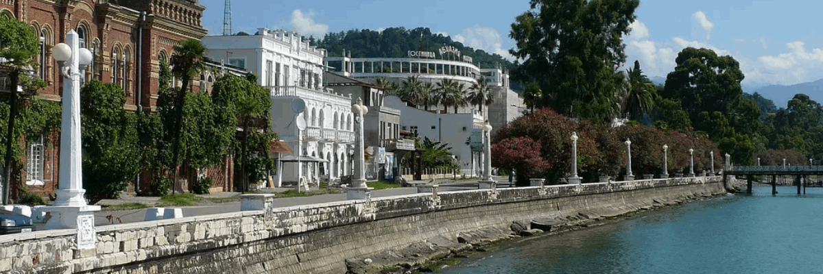Сухумская набережная
