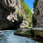 На кабриолете из Нового Афона к озеру Рица!