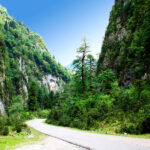 На кабриолете из Нового Афона к озеру Рица!