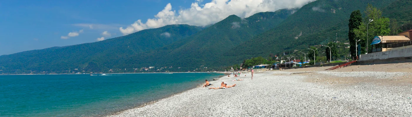 Лучшие пляжи и достопримечательности Абхазии